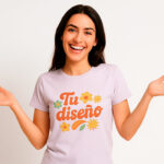 Camiseta personalizada para mujer con tu propio diseño.