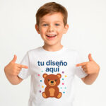 Camiseta personalizada infantil con diseño divertido creada en Camisetaimedia.