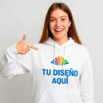 Sudadera personalizada para mujer con diseño único y moderno en Camisetaimedia.